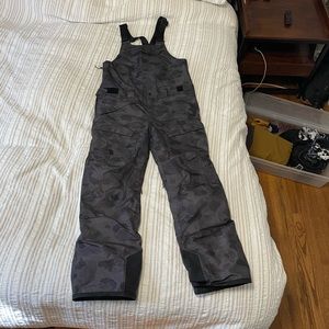 The North Face Freedom Ski Bib Black Camo Men’s M